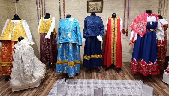 Что носила под платьем древнерусская крестьянка - экскурс в историю костюма