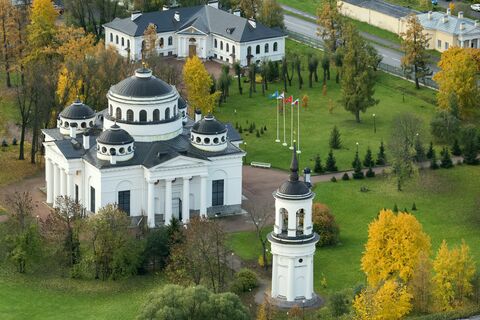 Какое расстояние от Санкт-Петербурга до Царского села?