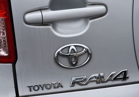 Жена уговорила продать Toyota RAV4 - за эти деньги купили Chery Tiggo 8 Pro: честный отзыв