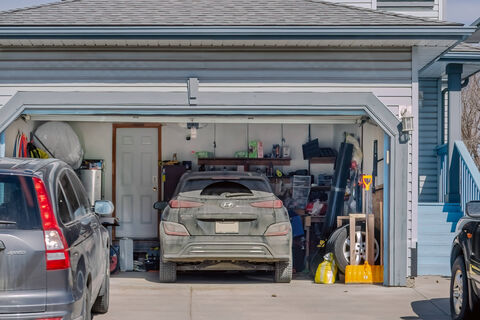 Когда переобуваться весной 2026: сроки по регионам, советы ГАИ и требования закона