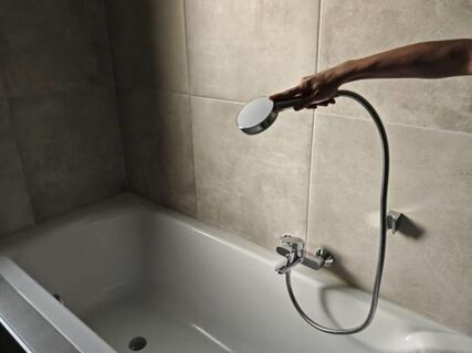 На час в раствор — и лейка для душа чище новой, напор, как у Ниагарского водопада