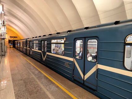 Метро будущего уже в Петербурге: поезд сам прокатился по новой ветке без машиниста
