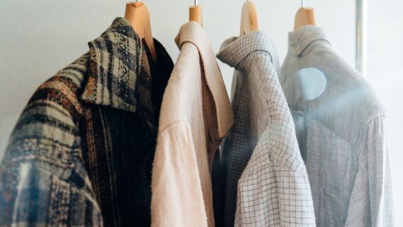 Смотрите на ярлычки: как правильно выбирать вещи в магазинах Second Hand
