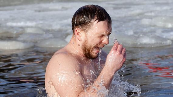 Крещенские купания не всем полезны