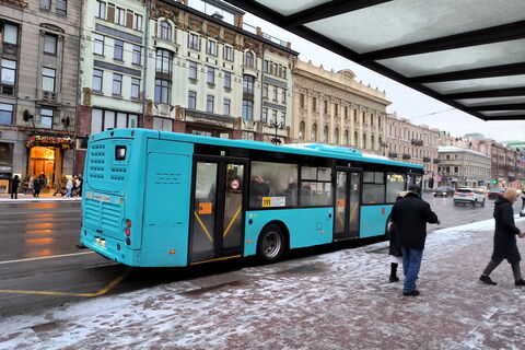 Петербург готовится к праздникам: изменения в движении транспорта 23 февраля и 9 марта