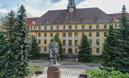 Чем знаменита советская база Вюнсдорф в Германии и почему она до сих пор не снесена – экскурс в историю