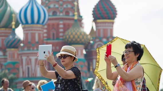 Какие товары китайцы покупают в России на сувениры