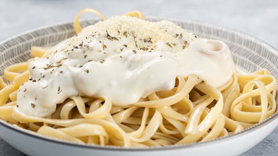 Макароны не слипнутся ни при каких условиях: вот как их варят опытные хозяйки
