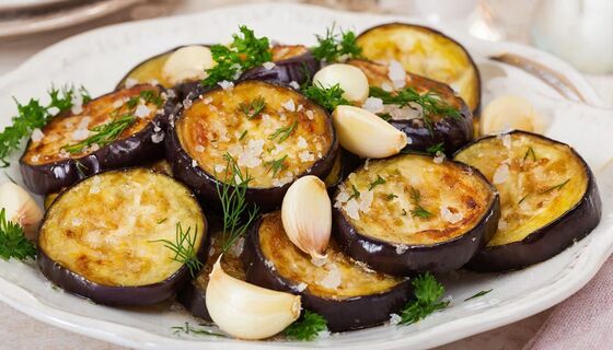 Закуска, от которой невозможно оторваться: никто не верит, что это баклажаны — вкус как у грибов