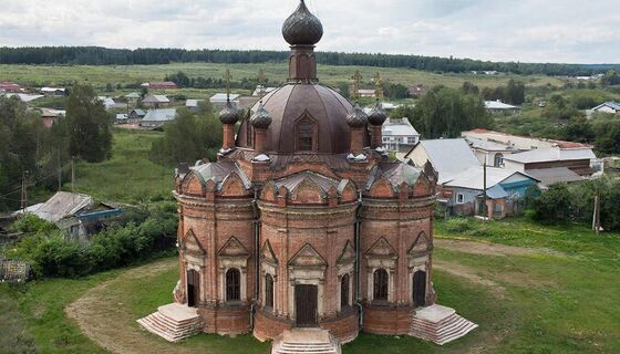 Уникальная церковь XVIII века в русской глубинке: нет аналогов в мировой архитектуре – в чем особенность 16-лепесткового храма
