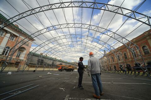 Конюшенная без железных коней: парковку отправили в спячку до февраля