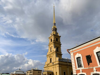 крепость, собор, шпиль