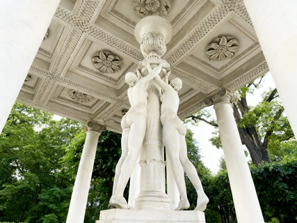 грации, павильон