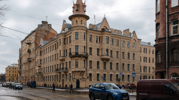 Сказочная башня