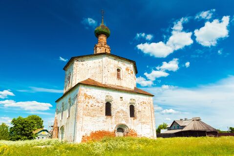 Жемчужины глубинки: 5 российских деревень и сел, которые заинтересуют туриста