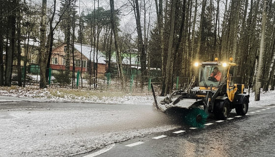 Петербург посчитал хлопья: за сутки с улиц увезли 1345 кубометров снега