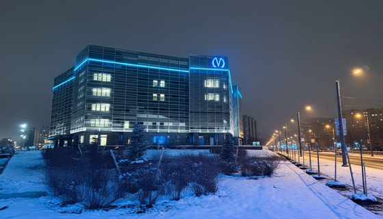 «Юго‑Западная» в голубом: вестибюль засиял небесным светом