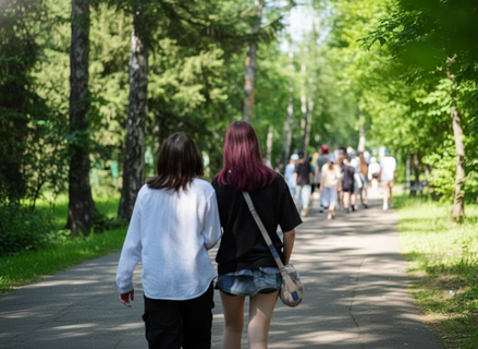 Заброшенные школы деревень откроют двери: где этим летом отдохнут дети