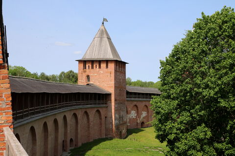 Кремль, основанный в 1044 году - колыбель русской государственности: где находится, что посмотреть