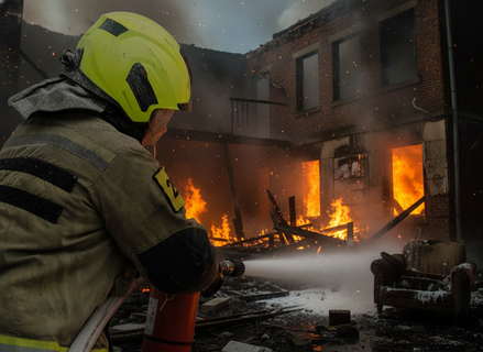 В Приморском полыхнула квартира: что осталось от жилья в Петербурге