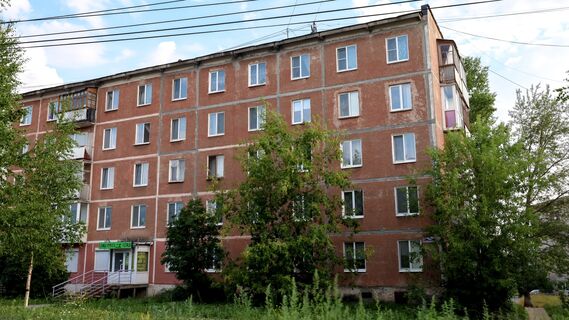 Случайность или расчет: так вот почему двери в «хрущевках» открывались только внутрь