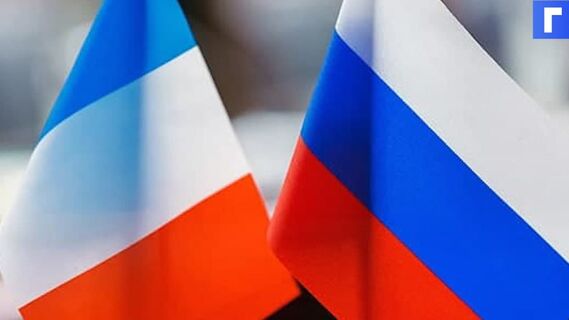 Макрон заявил о неэффективности дальнейшей политики санкций против РФ Макрон заявил о неэффективности дальнейшей политики санкций против РФ
