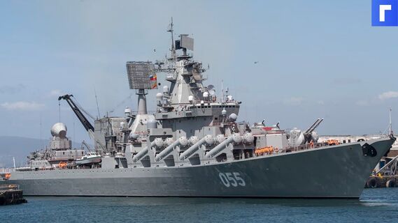 Украинский военный корабль терпит бедствие в Черном море