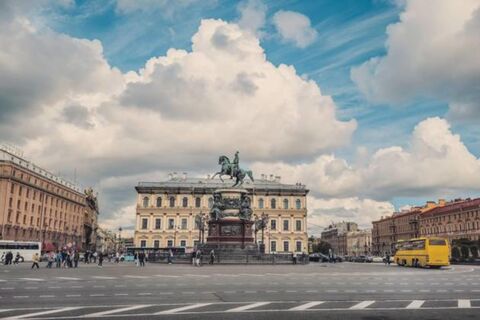 Не Петра Великого: чье имя носит Санкт-Петербург на самом деле
