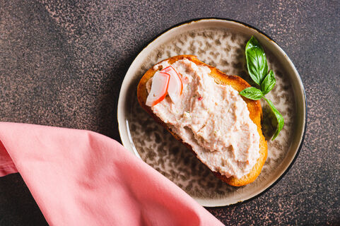 Паштет из баклажанов и творога - готовим нежную намазку на раз-два: съедается до последней ложки