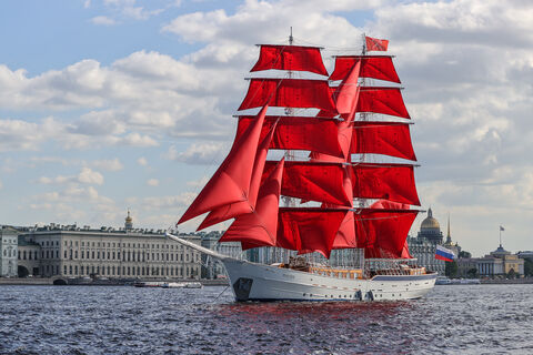 Из Африки и Китая в Петербург»: что готовит Северная столица выпускникам в 2026-м