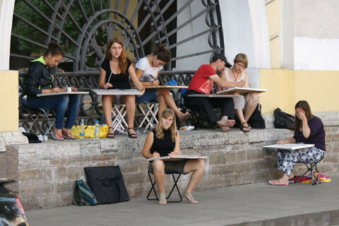 Какие подготовительные курсы есть в академии Штиглица?