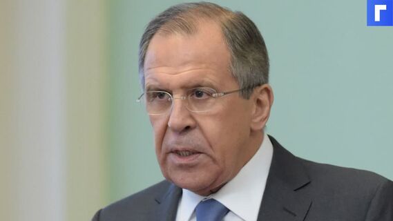 Лавров заявил о подготовке Россией решений на случай отключения от SWIFT