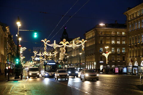 Снегопад событий: в Петербурге проведут более 300 мероприятий к Новому году и Рождеству