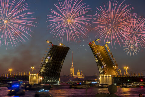 Разводят ли мосты в Санкт-Петербурге зимой - полезно знать туристам: точная информация