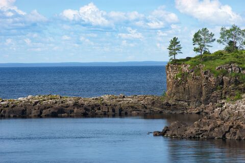 «Чистая Ладога»: Дрозденко объединяет регионы ради спасения жемчужины Европы