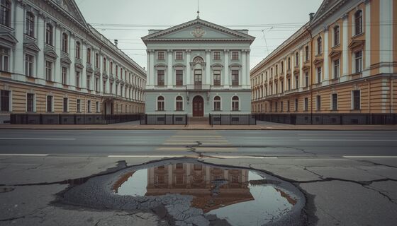 Почему система управления Петербургом в XIX веке работала на контроль, а не на развитие города