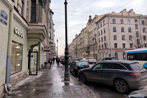улицы Петербурга