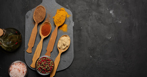 Вот как приготовить адыгейскую соль за 5 минут: улучшит вкус любого блюда – магазинные приправы и рядом не стояли