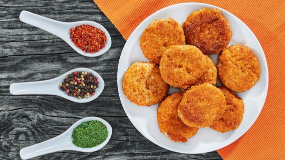 Легкий рецепт сочных и сытных котлет
