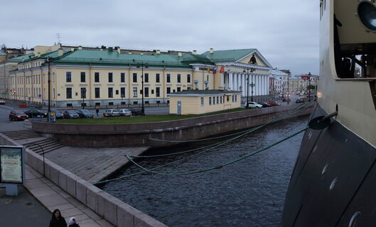 институт, метро