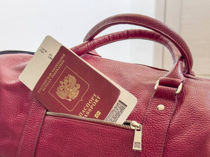 Дискриминация по паспорту: МИД РФ раскритиковал новые визовые правила ЕС для россиян