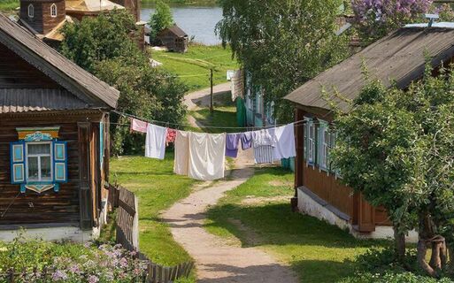 Не деревня, а исторический клад: Деревянная часовня с историей в 5 веков и старинные дома