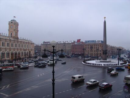 С 8 декабря «Площадь Восстания» ограничит движение: петербуржцам напомнили о работе метро