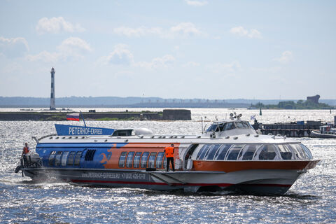 метеор, река