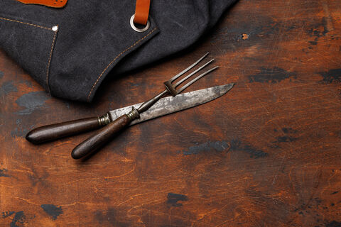 Скандалы и гнев домового: Почему нельзя оставлять нож на столе на ночь - приметы