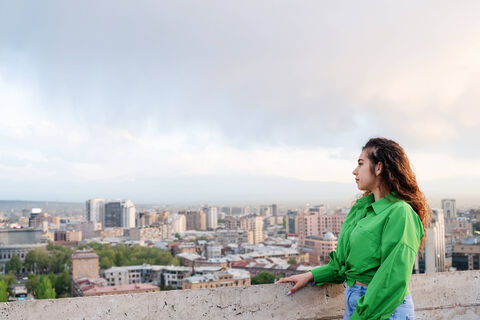 Какие регионы отдыхают 21 апреля – весенний праздник света и солнца для умерших: традиции, обычаи и приметы Родительского дня