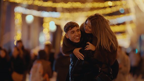 Не только кафе и парк: самые необычные места для свиданий в Санкт-Петербурге