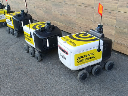 Не по всему городу: первые роботы‑курьеры вышли на маршрут в одном из районов Петербурга