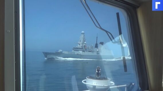 В НАТО отказались уходить из Черного моря после инцидента с британским эсминцем Defender
