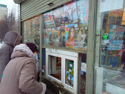 Петербуржцев лишат шаурмы под окнами: власти решают судьбу ларьков во дворах